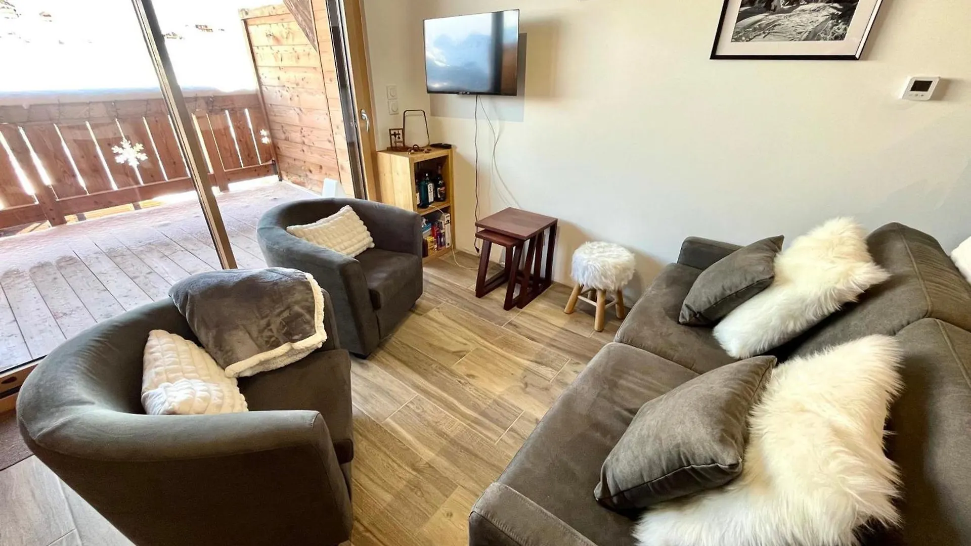 דירות נוטרדאם-דה-בלקומב Duplex Neuf Au Pied Des Pistes Avec Wifi Et Parking Prive - Fr-1-505-203 0*,  צרפת